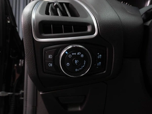 Седан Ford Focus 2013 года, 849000 рублей, Тюмень