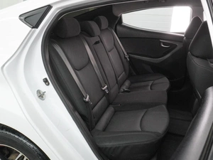 Седан Hyundai Elantra 2015 года, 1113000 рублей, Воронеж