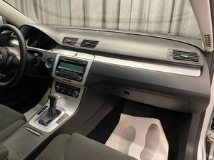 Седан Volkswagen Passat 2010 года, 669000 рублей, Красноярск