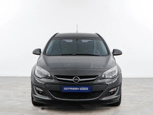 Универсал Opel Astra 2013 года, 749050 рублей, Москва