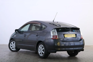 Лифтбек Toyota Prius 2008 года, 839000 рублей, Омск
