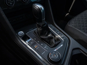 Внедорожник Volkswagen Tiguan 2018 года, 2180000 рублей, Краснодар