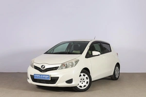 Хетчбэк Toyota Vitz 2011 года, 759000 рублей, Новосибирск