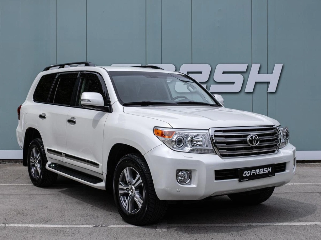 Внедорожник Toyota Land Cruiser 2015 года, 4899000 рублей, Большой Сочи