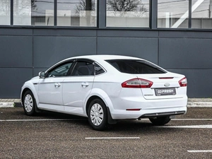 Седан Ford Mondeo 2011 года, 964000 рублей, Кирилловка