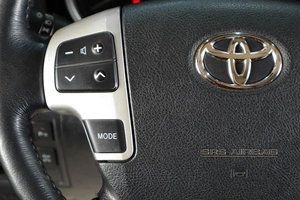 Внедорожник Toyota Land Cruiser 2014 года, 4919000 рублей, Тюмень