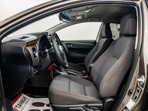 Седан Toyota Corolla 2016 года, 1600000 рублей, Красноярск