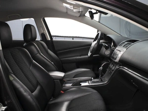 Лифтбек Mazda 6 2008 года, 900000 рублей, Омск