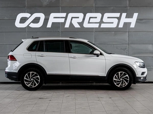 Внедорожник Volkswagen Tiguan 2019 года, 2600000 рублей, Краснодар