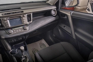 Внедорожник Toyota RAV4 2014 года, 2099000 рублей, Томск