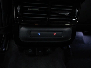 Внедорожник Land Rover Range Rover Evoque 2024 года, 5376444 рублей, Москва