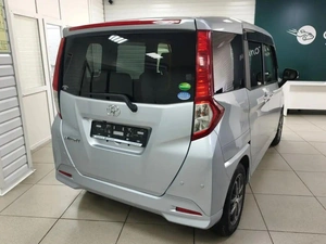Минивэн Toyota Roomy 2018 года, 999000 рублей, Ачинск