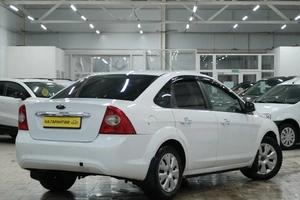 Седан Ford Focus 2010 года, 649000 рублей, Омск