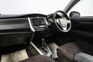 Универсал Toyota Corolla Fielder 2018 года, 1529000 рублей, Новосибирск