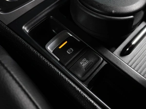 Хетчбэк Volkswagen Golf 2013 года, 1179000 рублей, Воронеж
