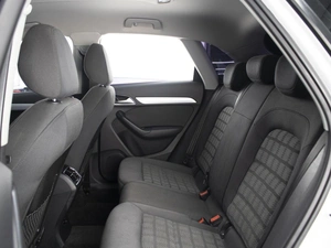 Внедорожник Audi Q3 2012 года, 1440000 рублей, Омск