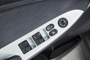 Седан Hyundai Solaris 2011 года, 799000 рублей, Красноярск