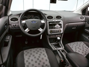 Седан Ford Focus 2006 года, 749000 рублей, Краснодар