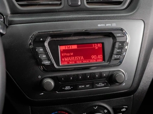 Седан Kia Rio 2013 года, 819000 рублей, Тюмень