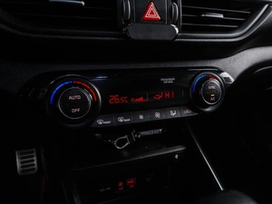 Седан Kia Cerato 2018 года, 1824000 рублей, Воронеж