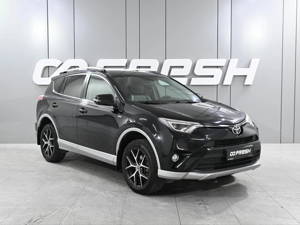 Внедорожник Toyota RAV4 2017 года, 2400000 рублей, Ростов-на-Дону