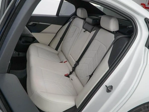 Седан BMW 5 серия 2024 года, 6638888 рублей, Москва