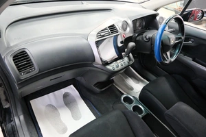 Минивэн Honda Stream 2008 года, 1019000 рублей, Омск