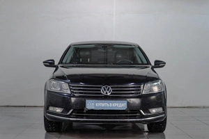 Седан Volkswagen Passat 2012 года, 1299000 рублей, Челябинск