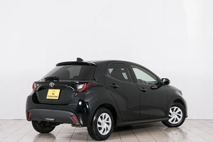 Хетчбэк Toyota Yaris 2021 года, 1149000 рублей, Красноярск