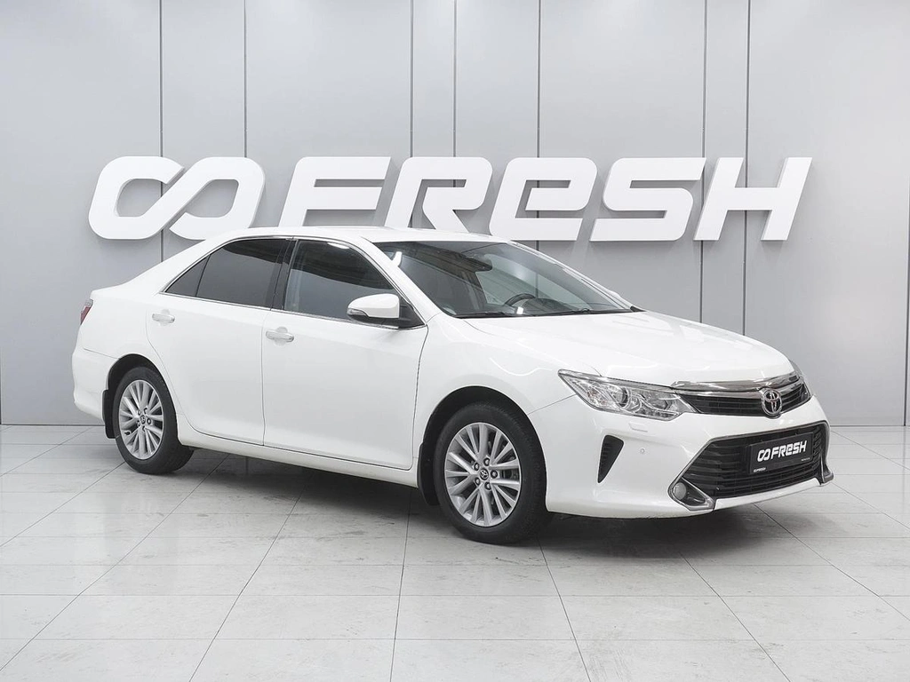 Седан Toyota Camry 2016 года, 1955000 рублей, Ростов-на-Дону