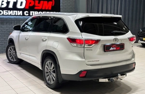 Внедорожник Toyota Highlander 2014 года, 3197000 рублей, Красноярск