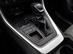 Внедорожник Toyota RAV4 2025 года, 3950000 рублей, Краснодар