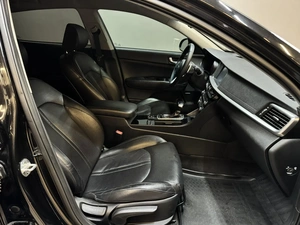 Седан Kia Optima 2018 года, 1697000 рублей, Красноярск