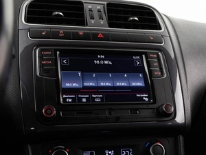 Седан Volkswagen Polo 2018 года, 1248055 рублей, Москва