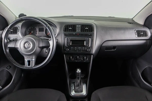 Седан Volkswagen Polo 2013 года, 889000 рублей, Пермь
