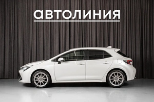 Хетчбэк Toyota Corolla 2018 года, 1399000 рублей, Красноярск