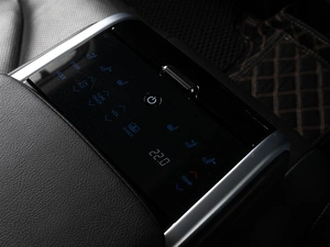 Седан Toyota Camry 2018 года, 3021000 рублей, Тюмень