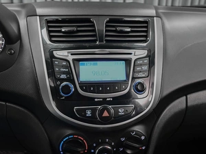 Седан Hyundai Solaris 2011 года, 753000 рублей, Ставрополь