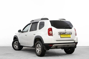 Внедорожник Renault Duster 2013 года, 989000 рублей, Барнаул