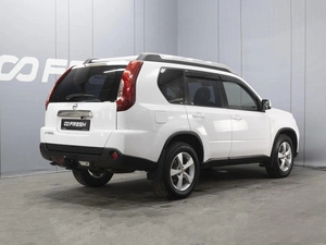 Внедорожник Nissan X-Trail 2013 года, 1520000 рублей, Омск