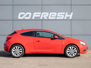 Хетчбэк Opel Astra 2012 года, 770000 рублей, Краснодар