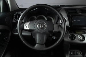 Внедорожник Toyota RAV4 2007 года, 1139000 рублей, Челябинск