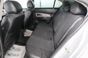 Седан Chevrolet Cruze 2011 года, 749000 рублей, Красноярск