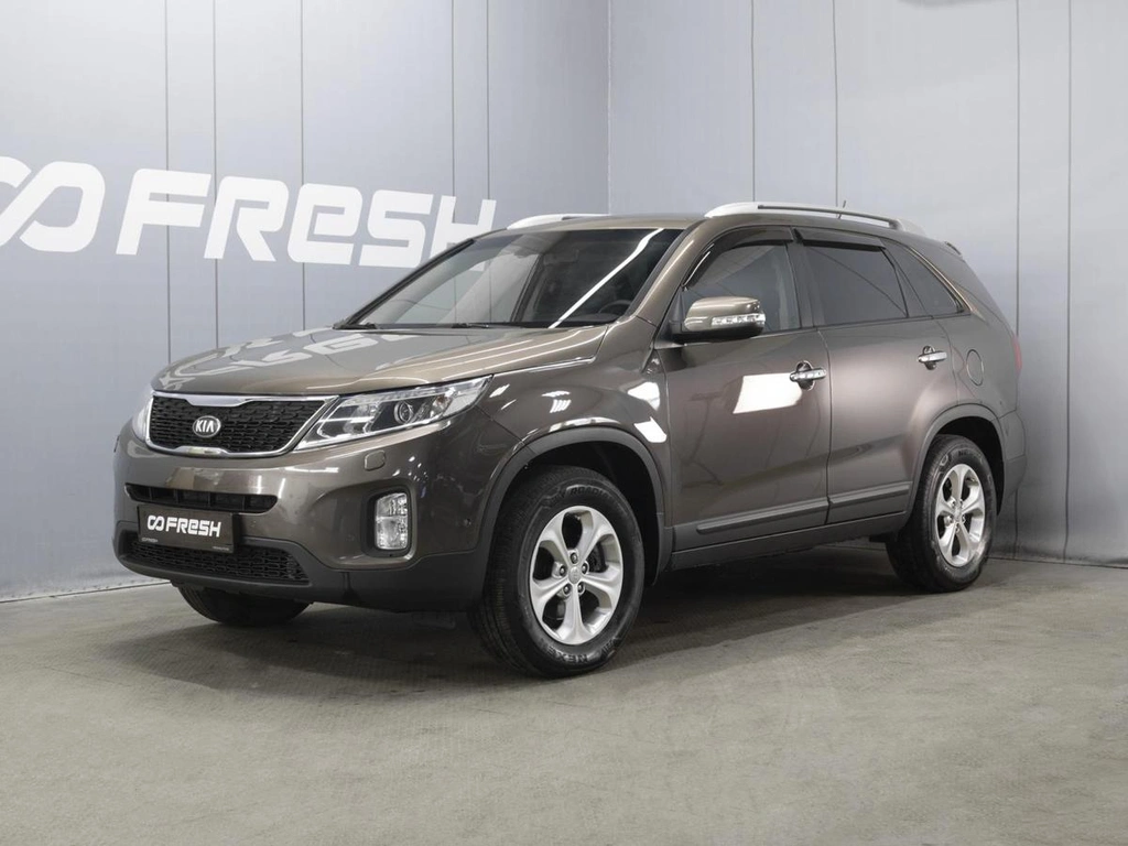 Внедорожник Kia Sorento 2013 года, 1880000 рублей, Омск