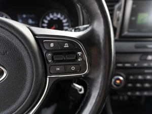 Внедорожник Kia Sportage 2016 года, 1699000 рублей, Саратов