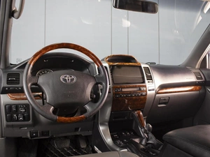 Внедорожник Toyota Land Cruiser Prado 2008 года, 2460000 рублей, Омск