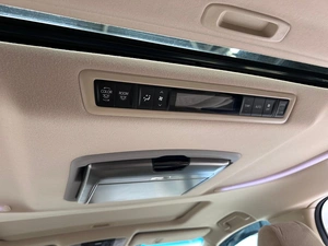 Минивэн Toyota Alphard 2019 года, 4049000 рублей, Красноярск
