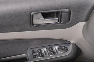 Седан Ford Focus 2011 года, 899000 рублей, Томск