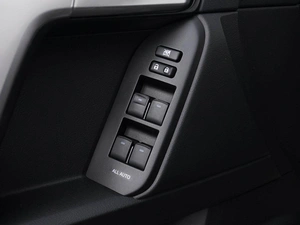 Внедорожник Toyota Land Cruiser Prado 2022 года, 6399088 рублей, Москва