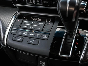Минивэн Honda Stepwgn 2021 года, 2649000 рублей, Кирилловка